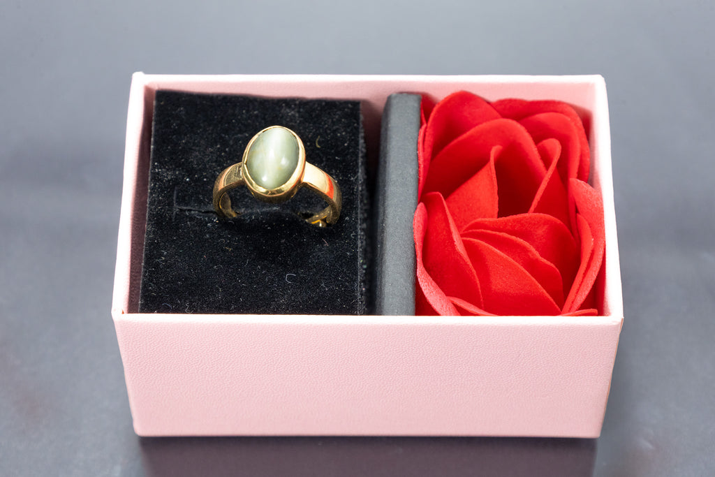 Cats Eye Ring (10 Ratti)
