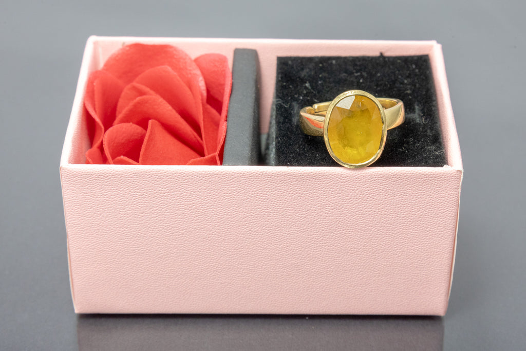 Premium Yellow Sapphire Ring (10 Ratti)