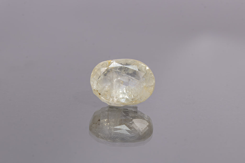 Yellow Sapphire - 8.37 Carat