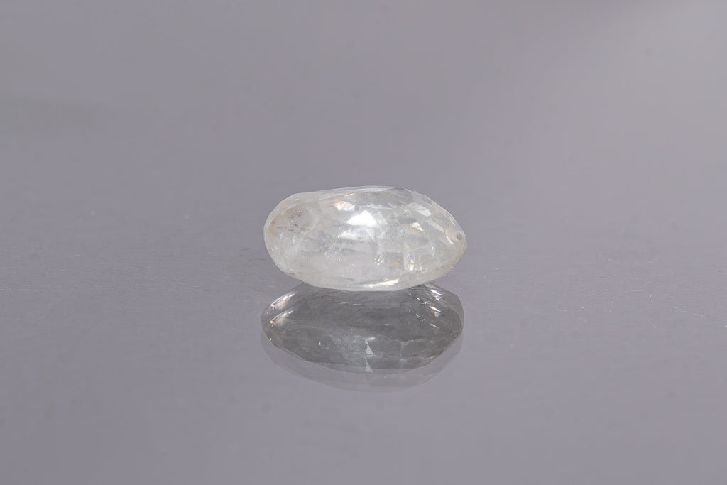 Yellow Sapphire - 3.66 Carat