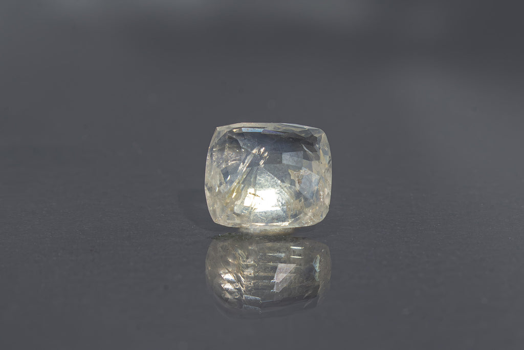 Yellow Sapphire - 6.12 Carat