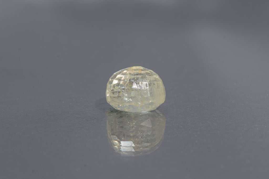 Yellow Sapphire - 6.16 Carat
