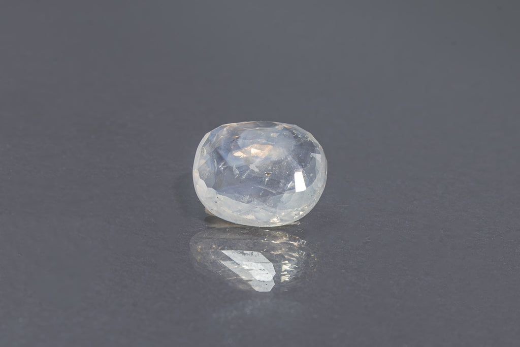 Yellow Sapphire - 7.06 Carat
