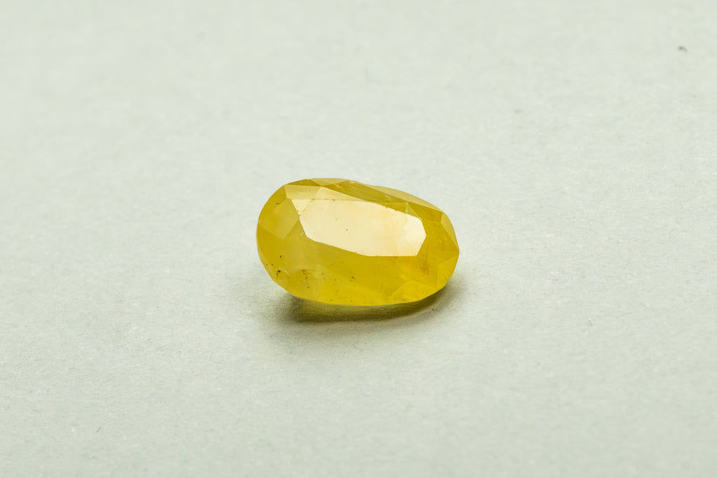Yellow Sapphire 6.85 Carat
