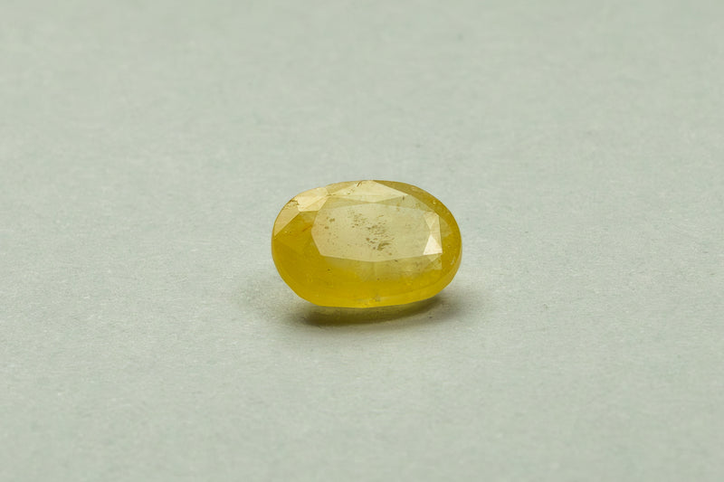 Yellow Sapphire 6.1 Carat