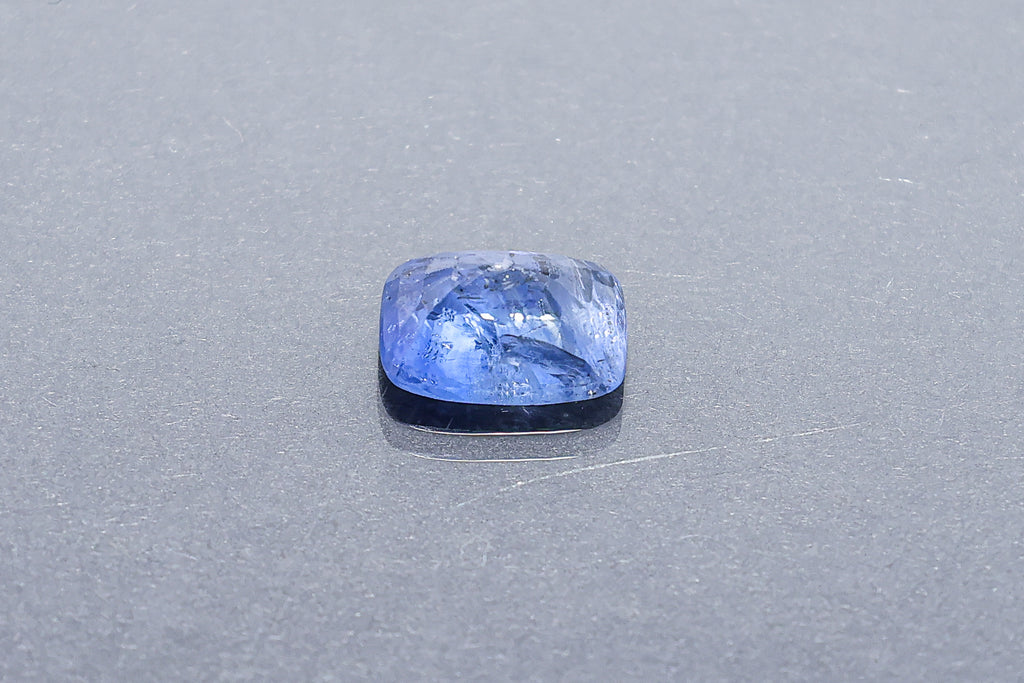 Blue Sapphire 3.90 Carat