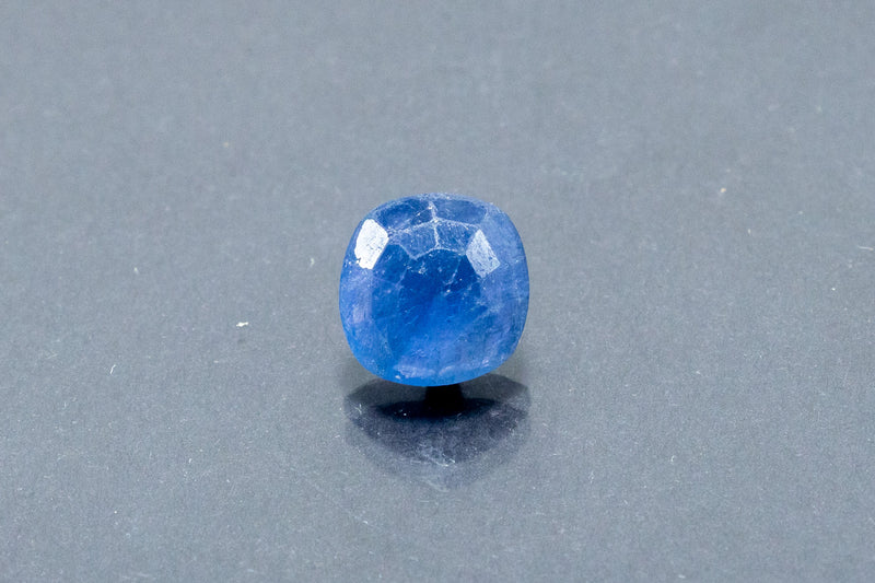Blue Sapphire 3.77 Carat
