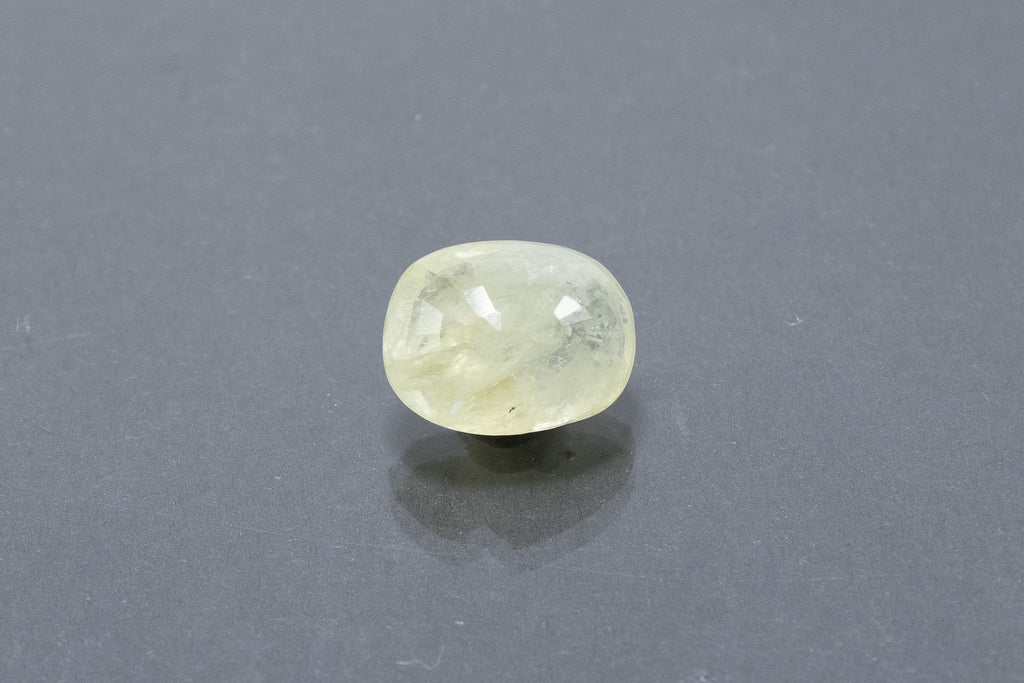 Ceylon Yellow Sapphire - 7.64 Carat