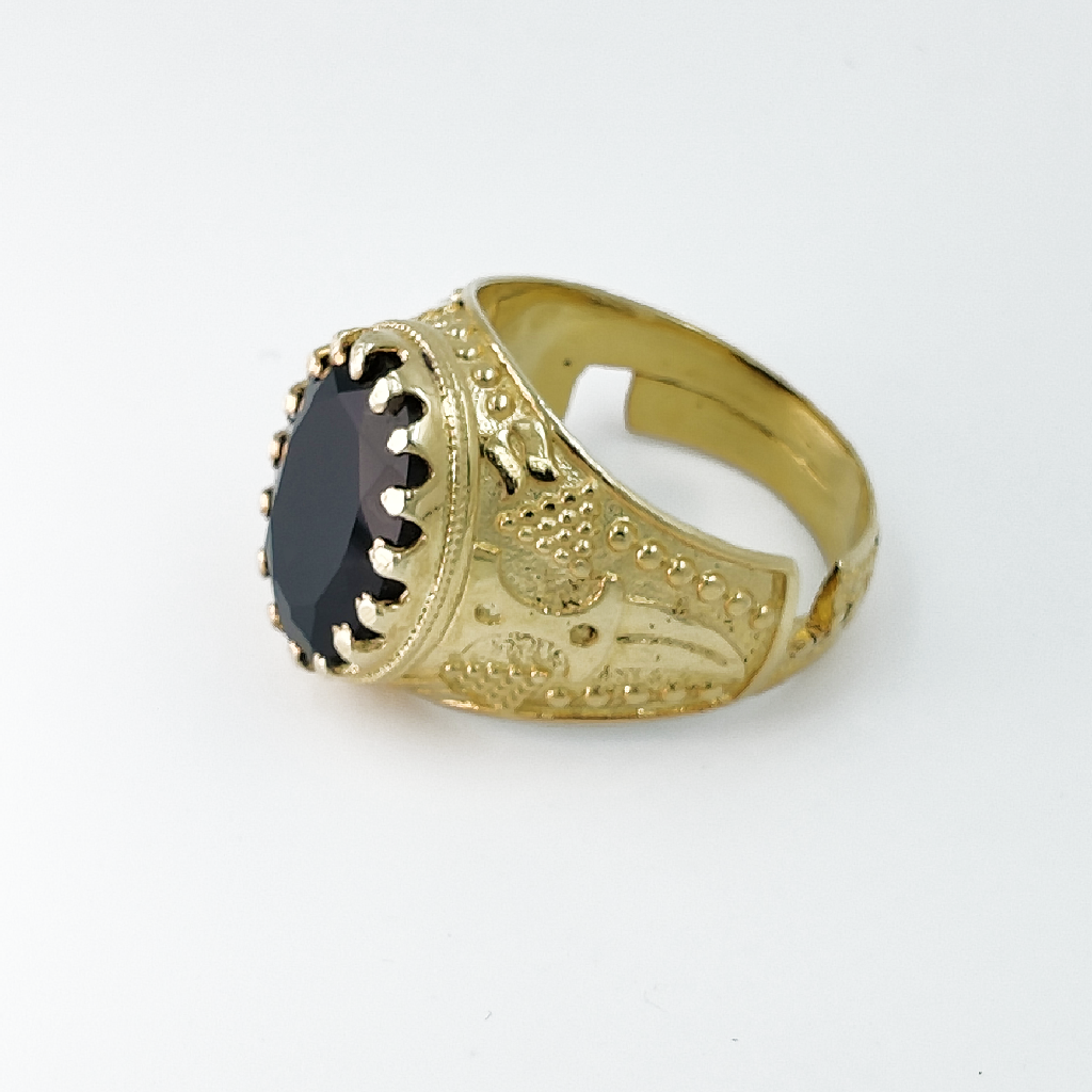 Royal Black Agate Ring (9.85 Carat)