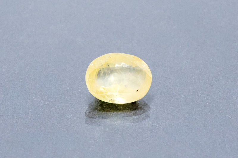 ceylon yellow sapphire 4.34 carat front image