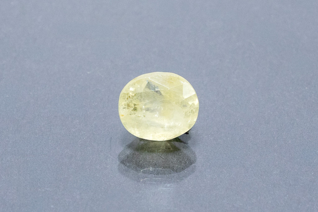 ceylon yellow sapphire 5.15 carat front image