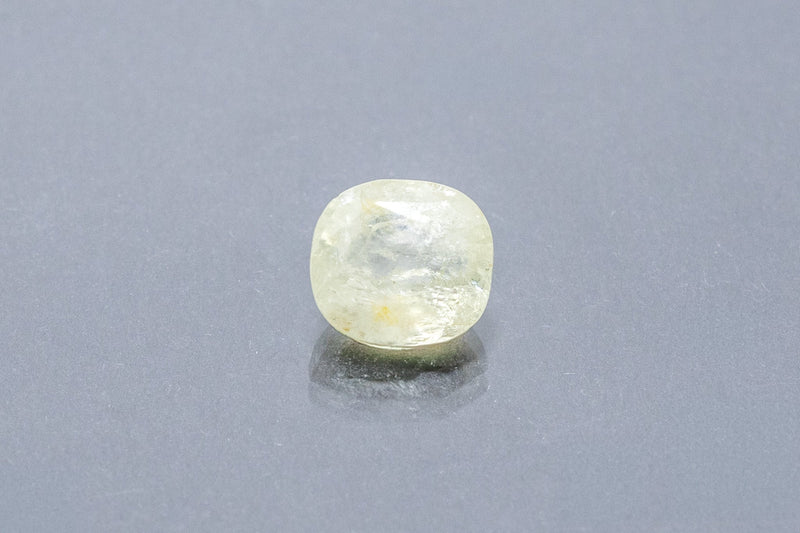 ceylon yellow sapphire 6.41 carat front image