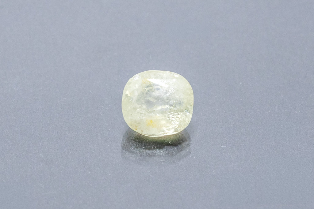 ceylon yellow sapphire 6.41 carat front image
