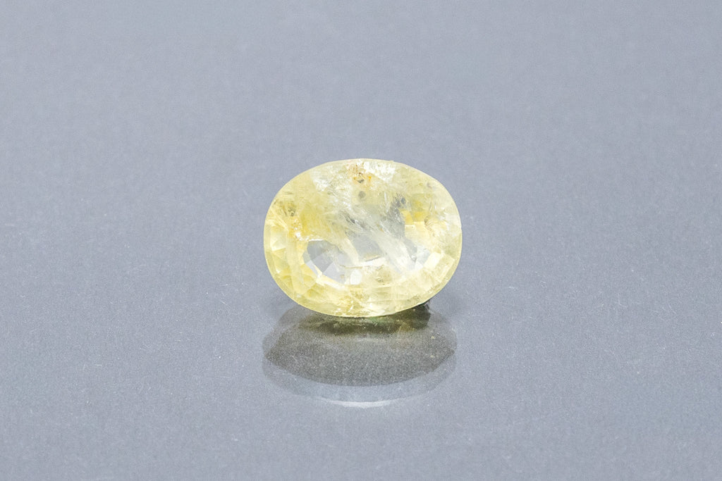 ceylon yellow sapphire 8.15 carat front image