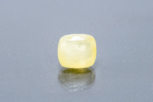 Yellow Sapphire (Ceylon) - 9.22 Carat