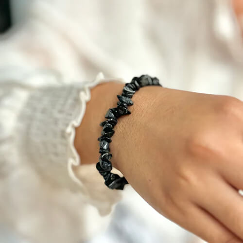 Black Hakik Chips Bracelet