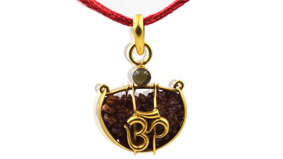 Ek Mukhi Rudraksha with Lens