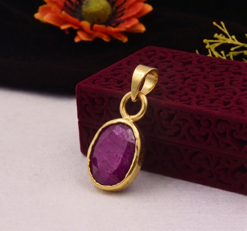 Ruby Pendant (Manik Pendant)